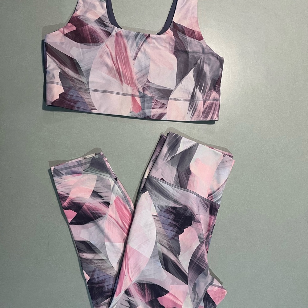 Fabletics Pink and Gray Abstract Activewear